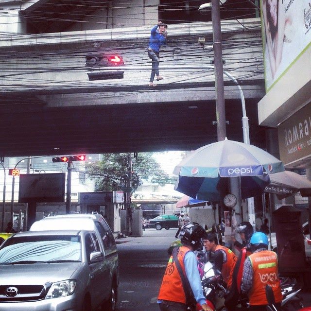 Sukhumvit Wire Walker.jpg