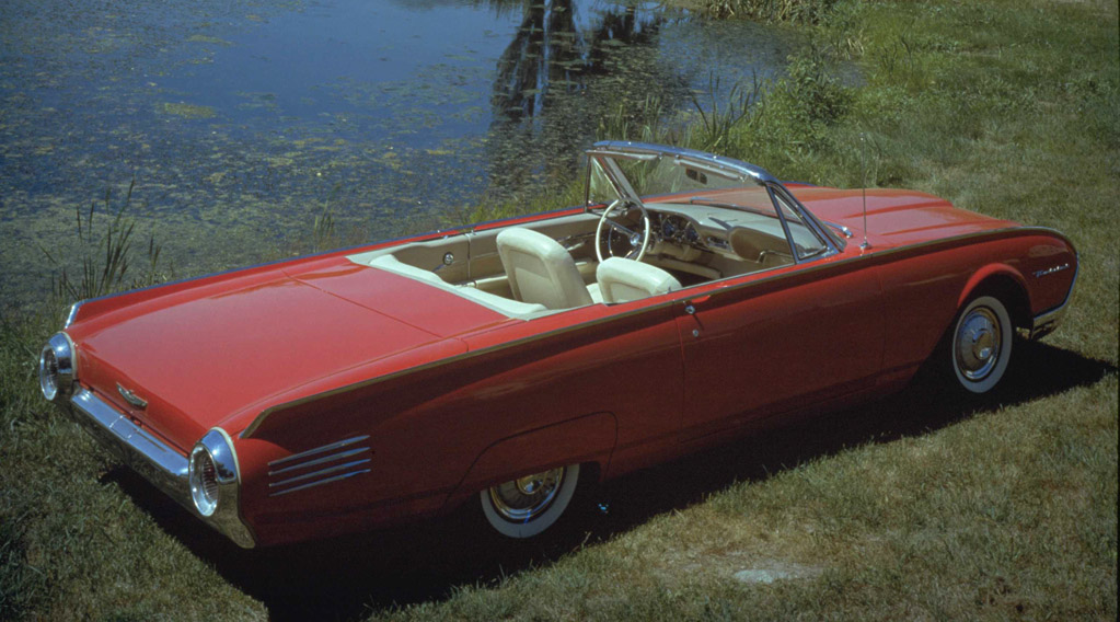 1961-Ford-Thunderbird-red-convertible[1].jpg