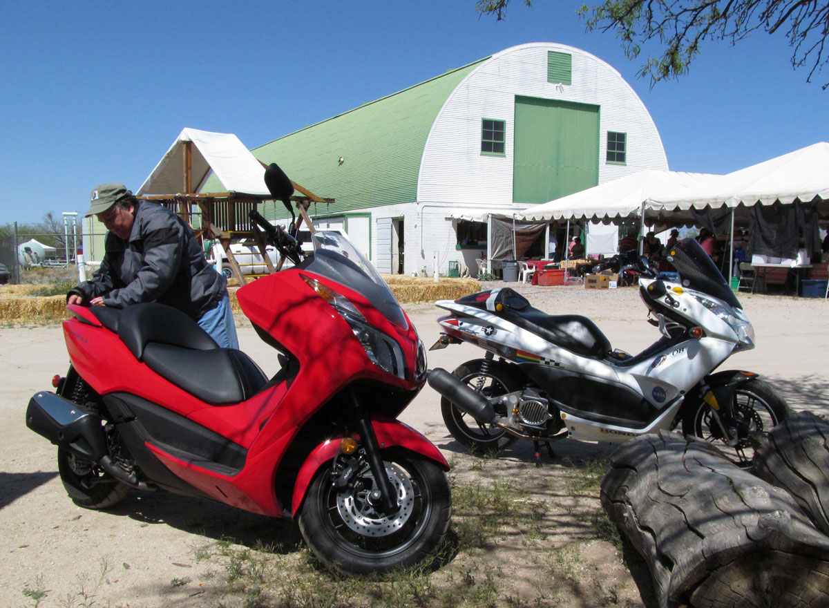 Hondas at Rincon Valley 02.jpg