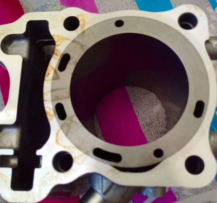 60mm &quot;flat deck&quot; cylinder. Experienced tuners will love the fact the water holes are bigger, deeper plus they're far away from the combustion chamber, which helps prevent blowing head gaskets.