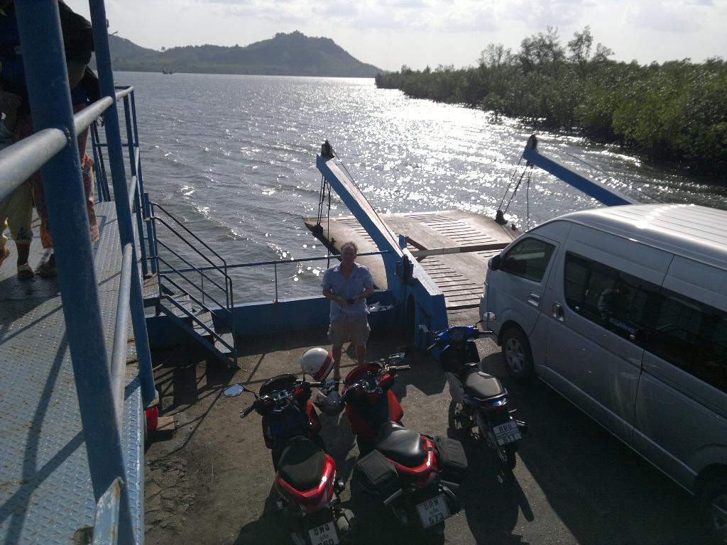 Late afternoon on the ferry to Kho Lanta