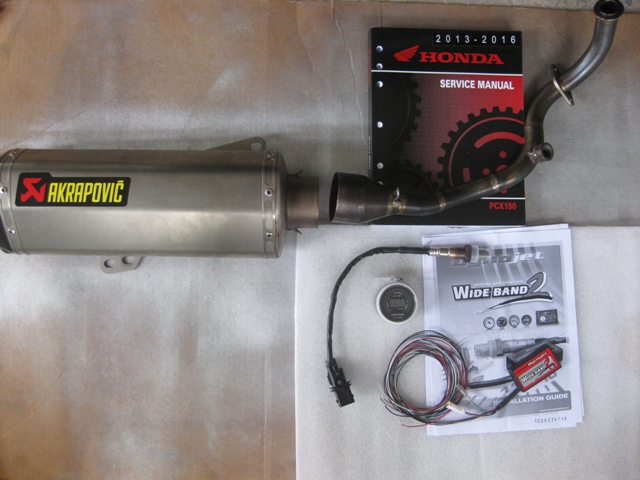 Akrapovic Exhaust and DynoJet Wideband 2..!!!