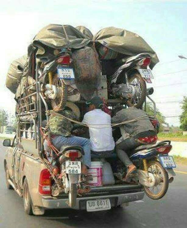 Transporting Motorbikes_750x1200.jpg