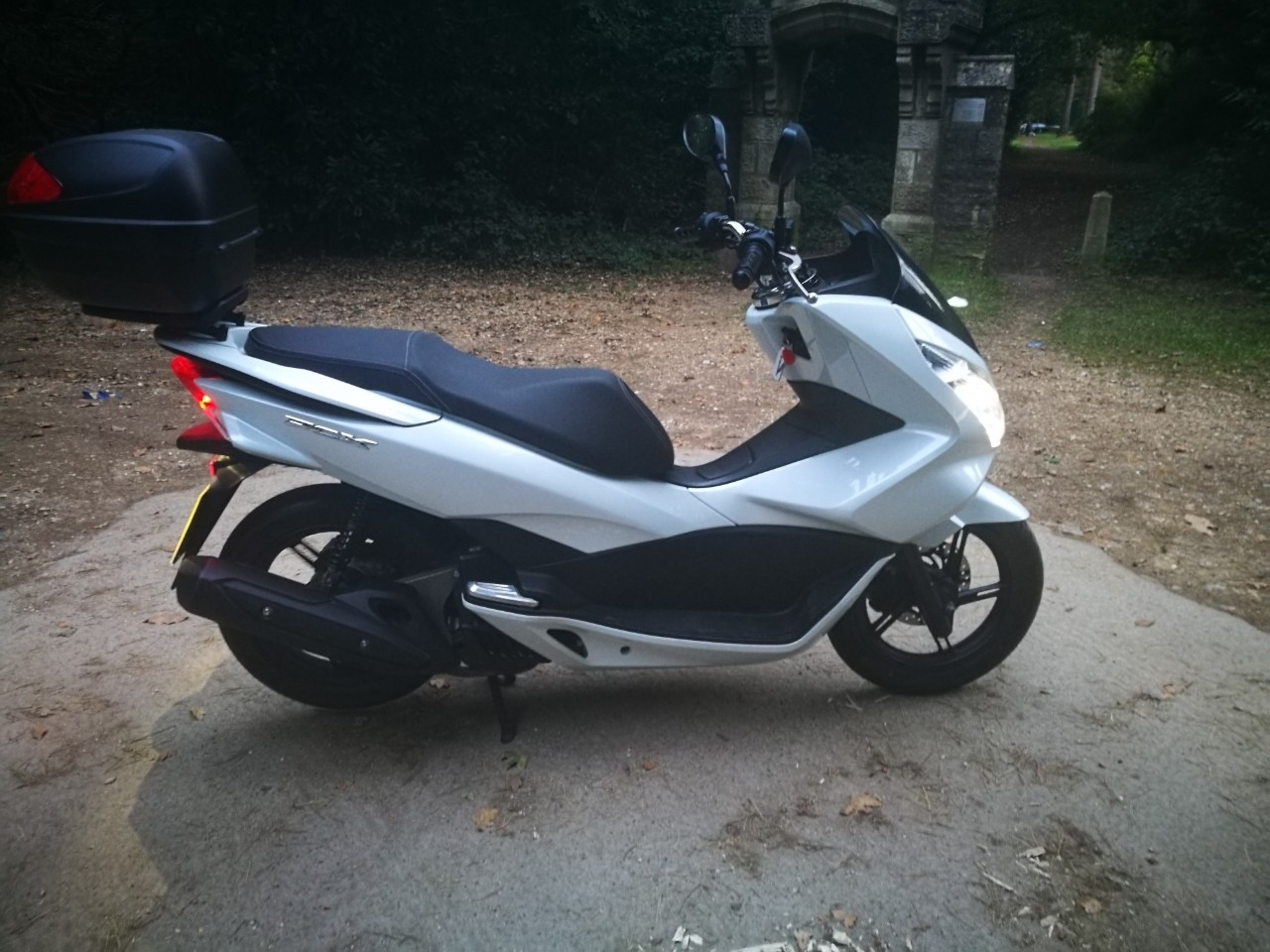 pcx-1280x960.jpg