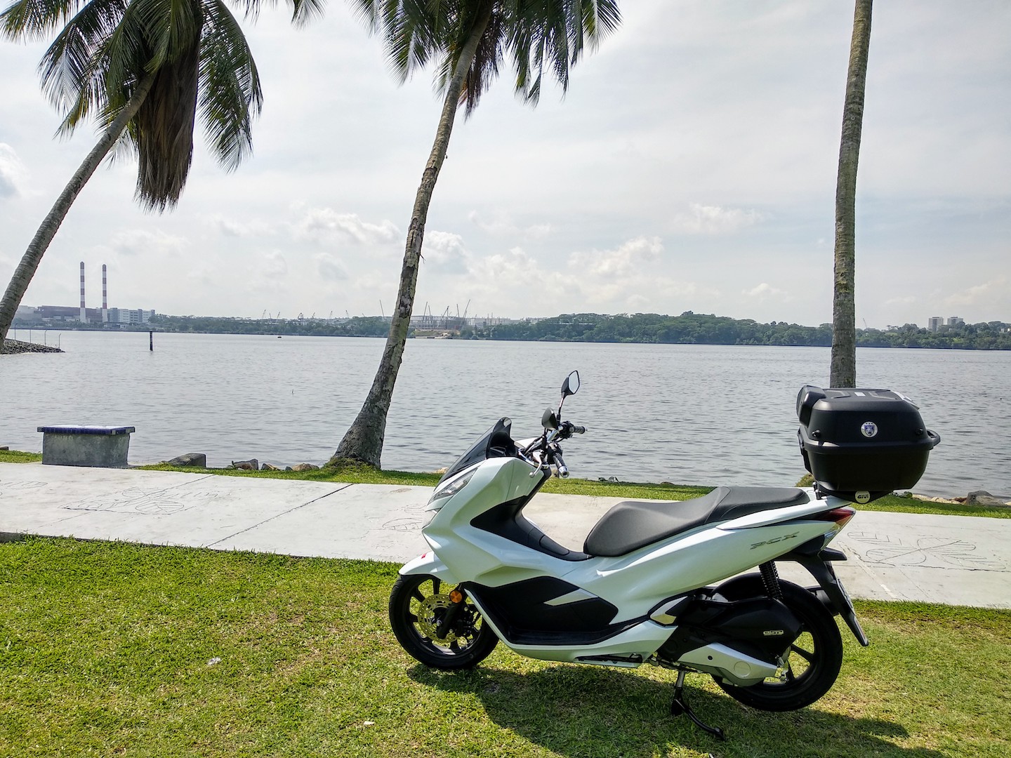 At Tanjung Puteri, at the other end of the strait is Singapore