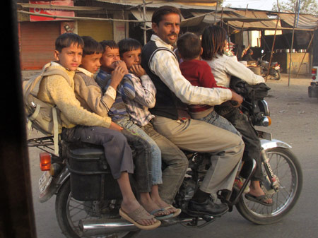 School-run-Rajasthan.jpg