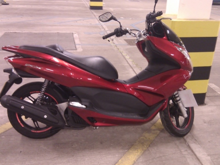 Honda PCX.jpg