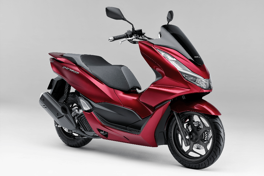 120920-2021-honda-pcx-160-04.jpg_copy_875x586.png