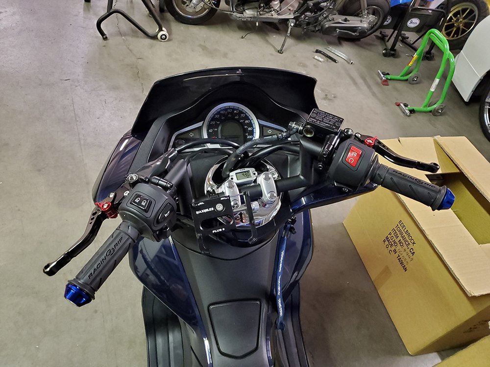 HandleBarts.jpg