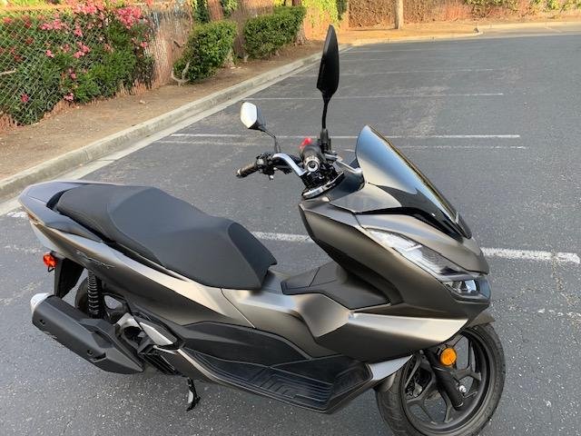 PCX side.jpg