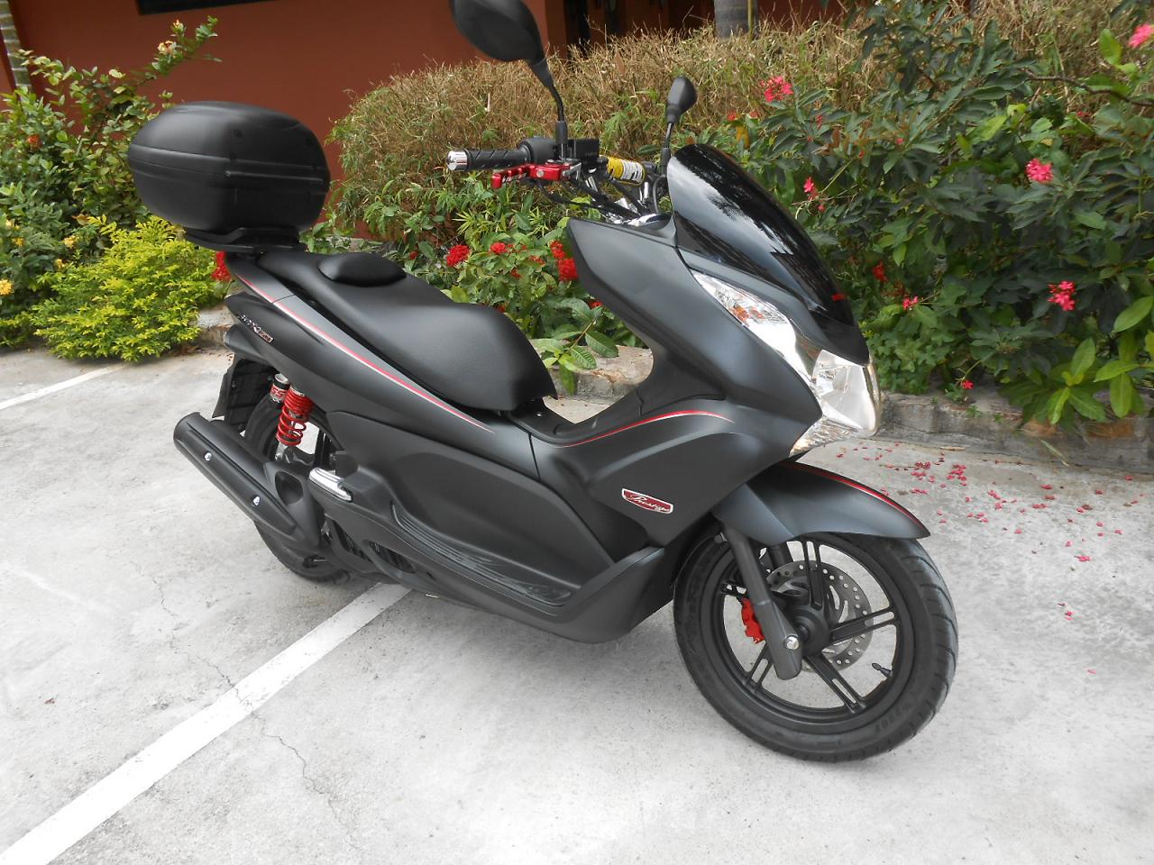 new pcx 035.JPG