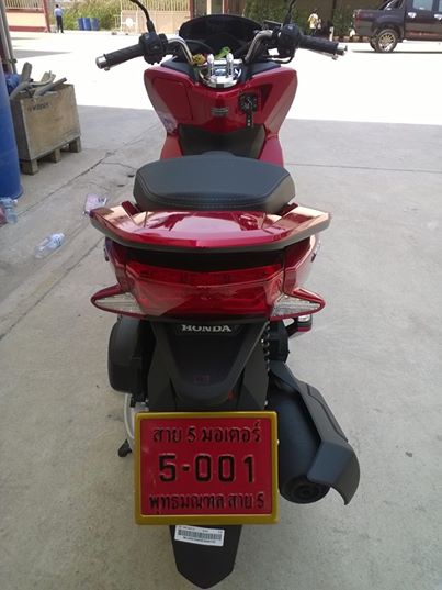 pcx3.jpg