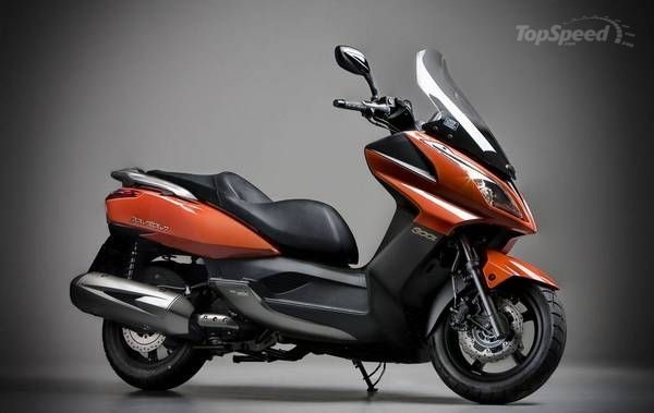 Kymco Downtown 300