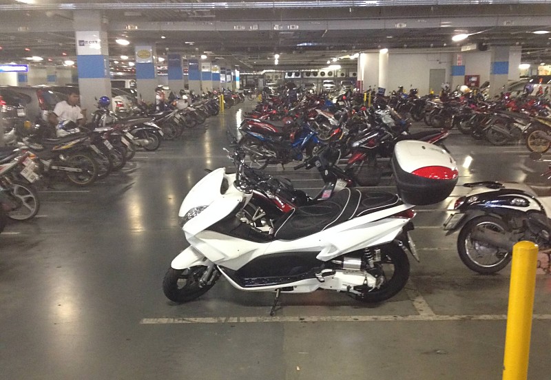 Mega Bangna Mall 02 Crop_800x600.jpg