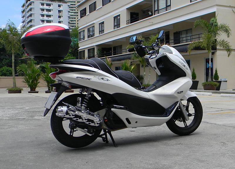 PCX 009 A_800x600.jpg