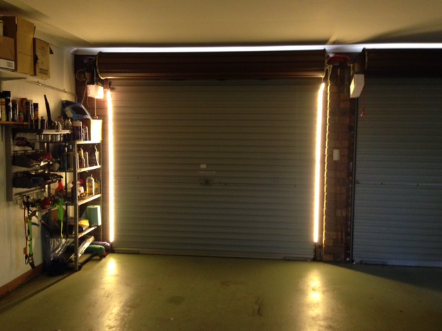 Garage Door Lights 28-01-15.JPG