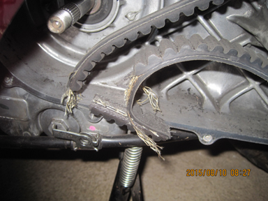 PCX CVT 4 belt broken 324k.jpg