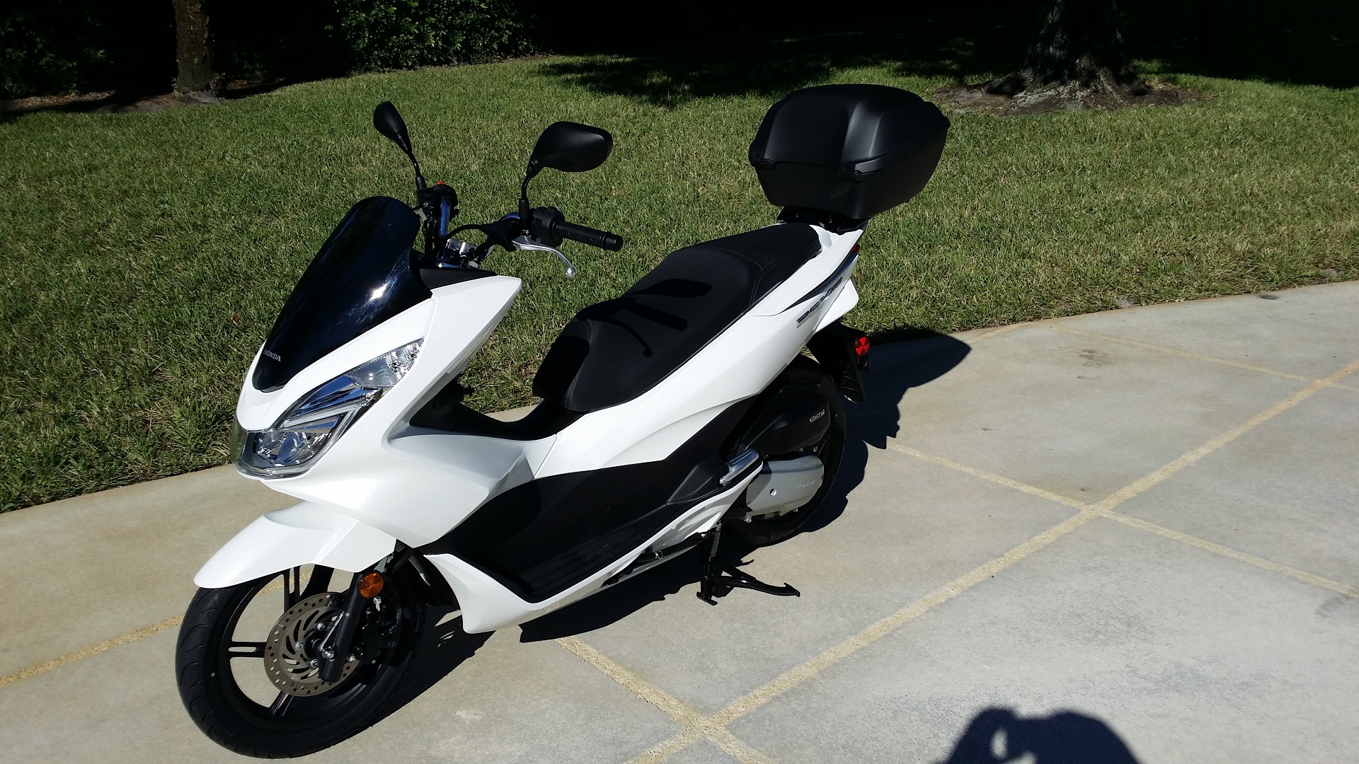 Left Scooter Pic.jpg