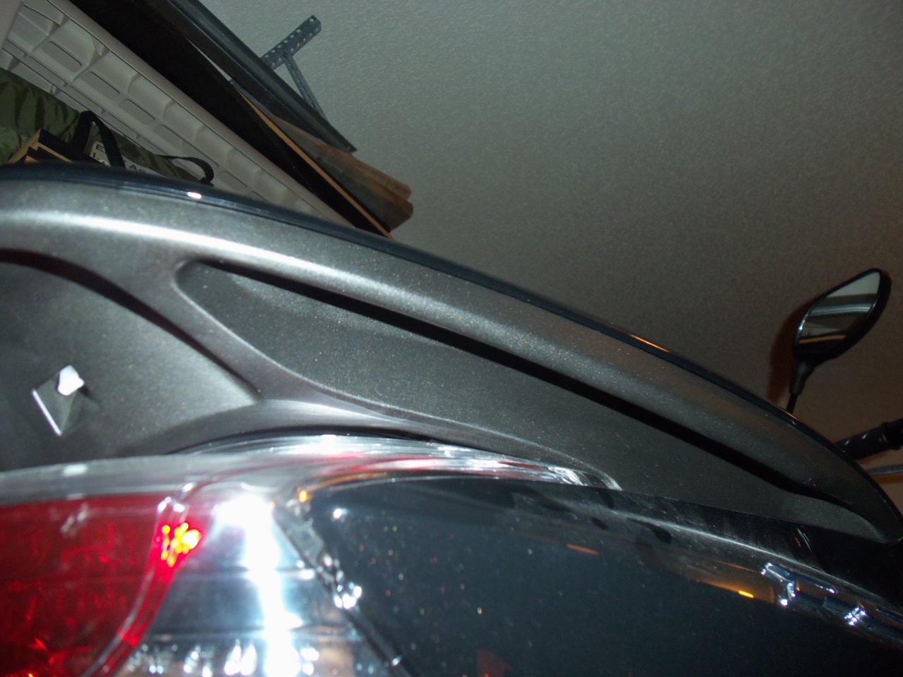 Right side tail, viewed from underneath
