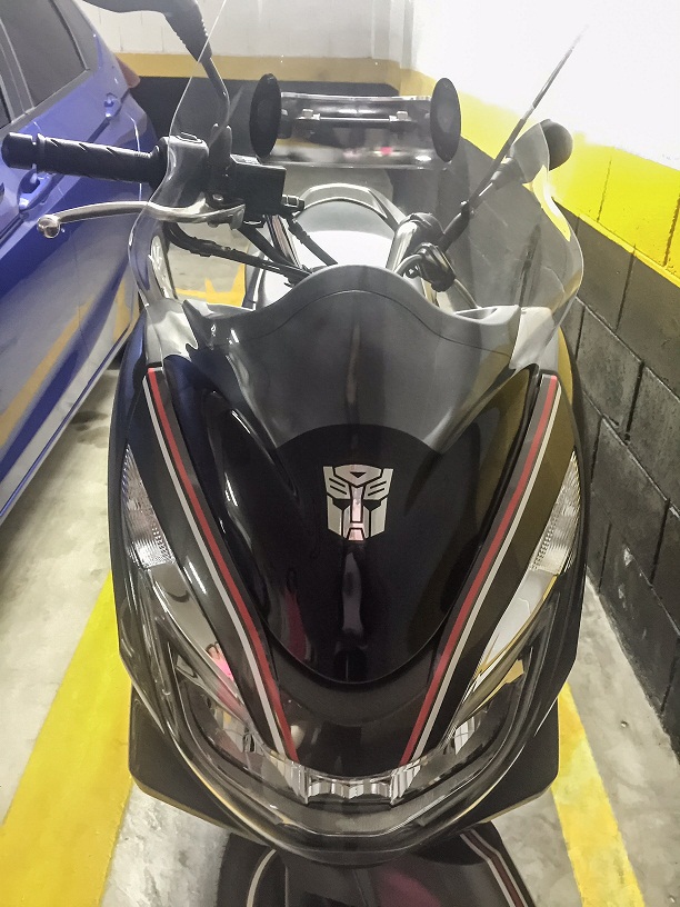 Autobot_pcx.JPG