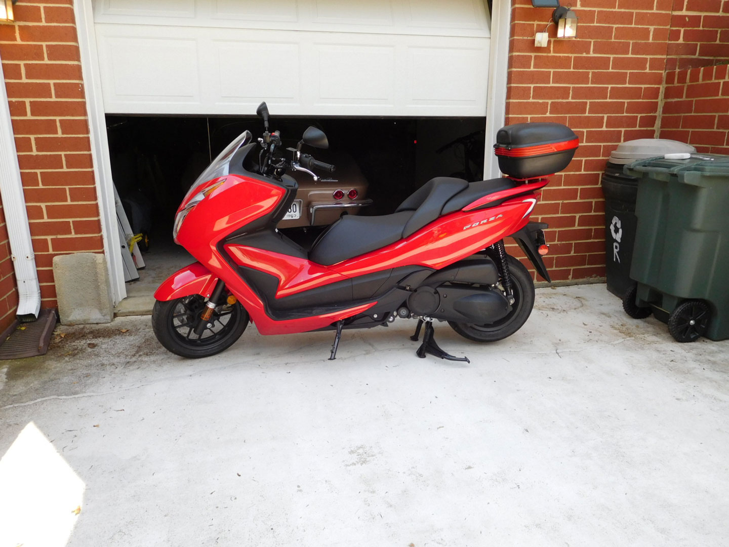 scooter1.jpg