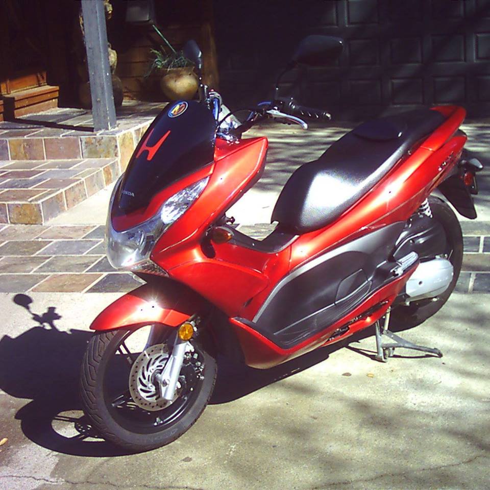 2011 PCX 125. 19K miles. daily driver. not 1 problem whatsoever.